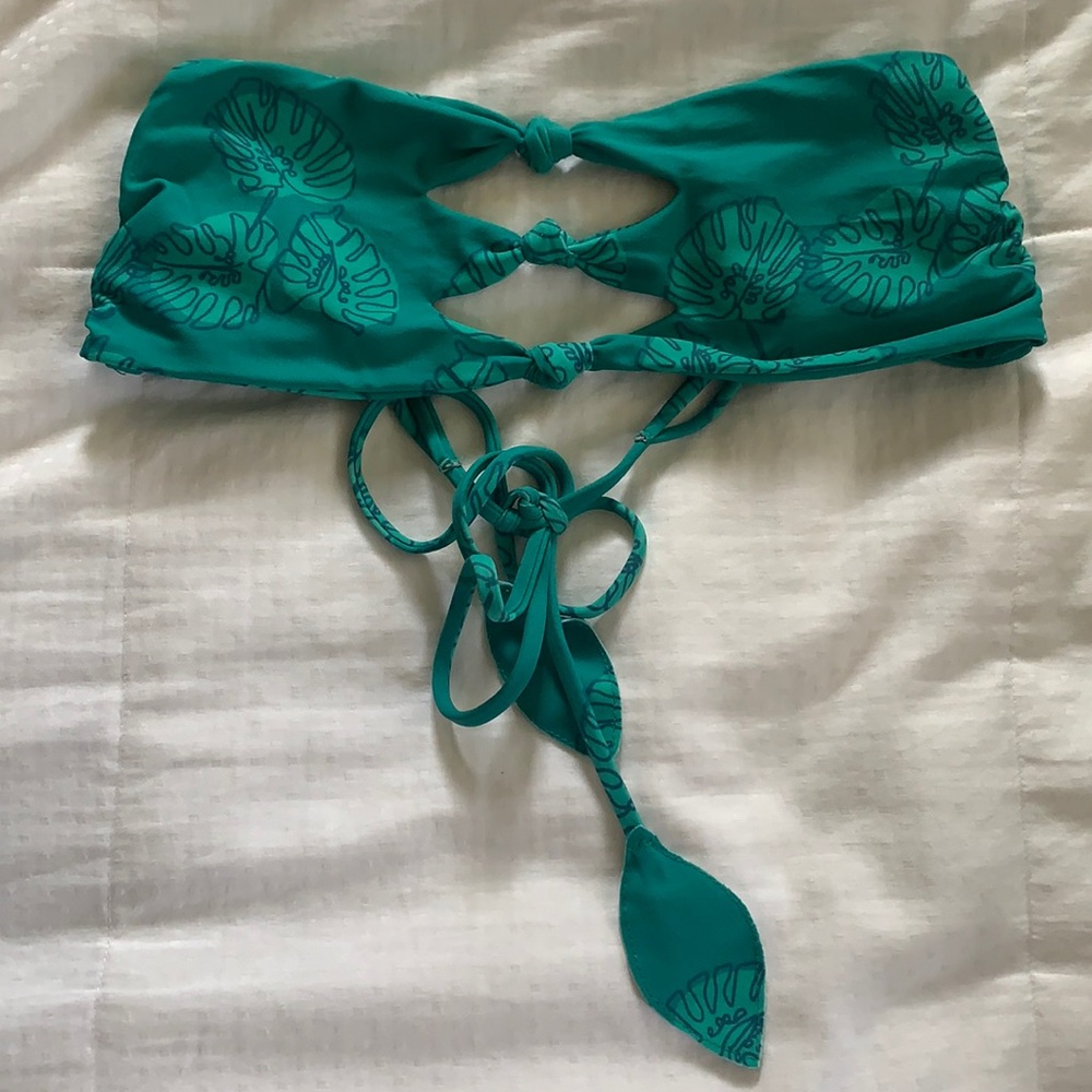Benoa Swim Kayla Top In Monstera